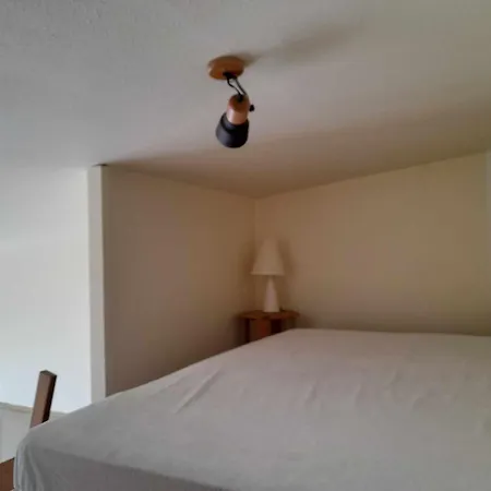 Les Dryades Vue Montagne